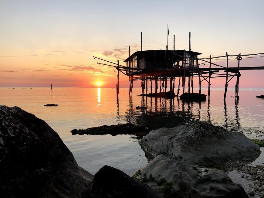 vista tramonto trabocchi